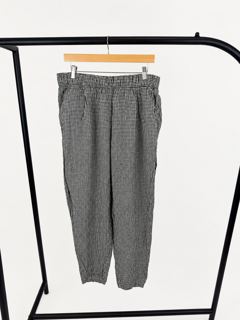 Eileen Fisher Puckered Organic Linen Tapered Pants